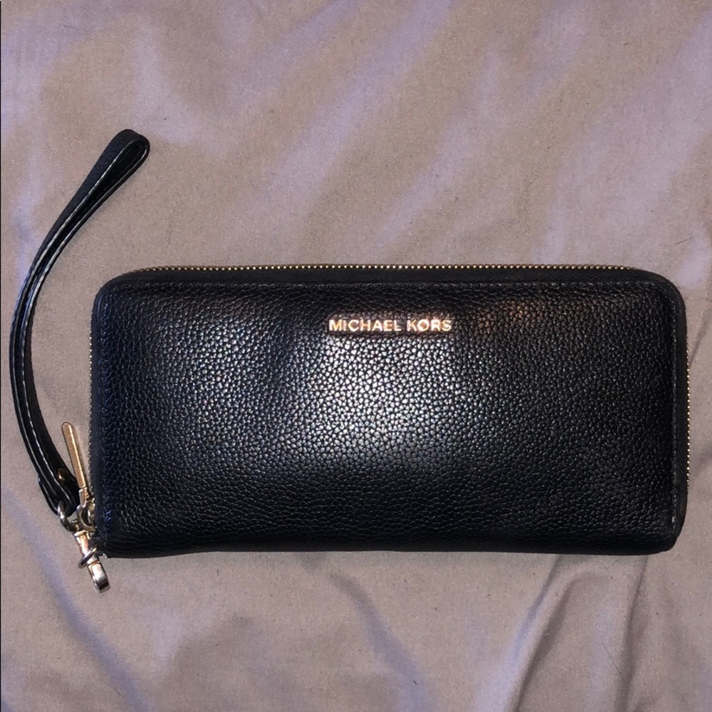 Michael Kors Wallet/Wristlet